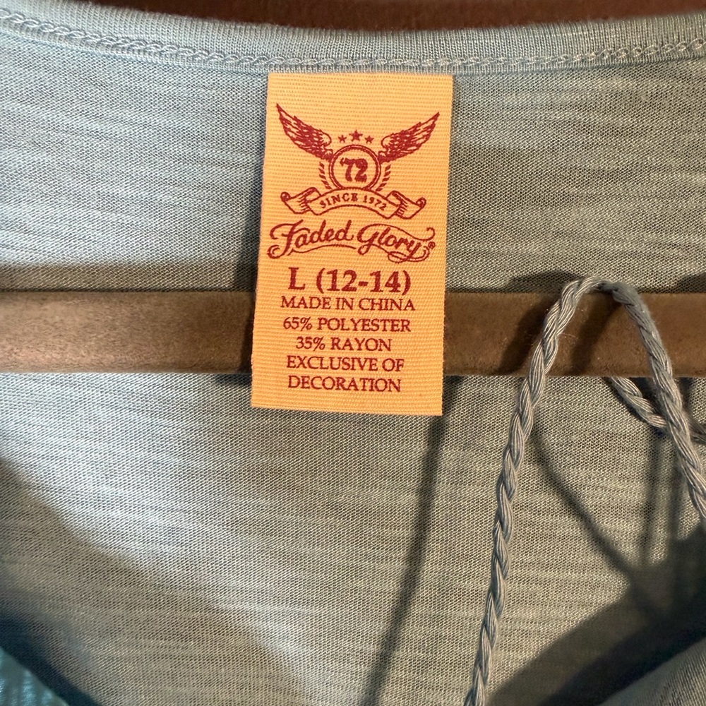 Faded Glory Long Sleeve Top. NWT - Picture 5 of 7